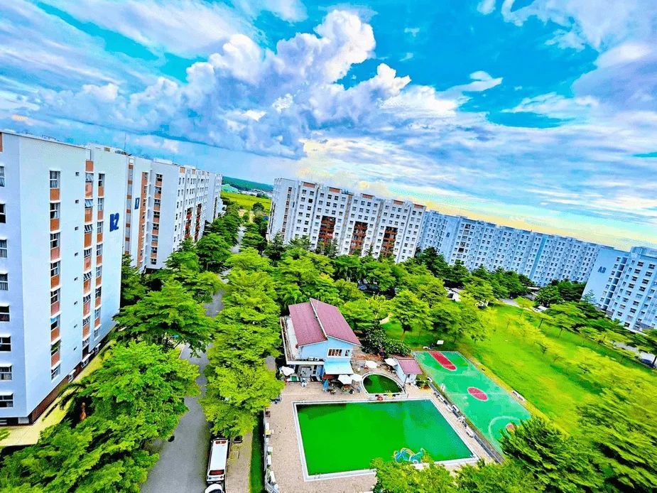 Có đủ chỗ đậu ôtô và xe máy chung cư EHome 3 Quận Bình Tân không?