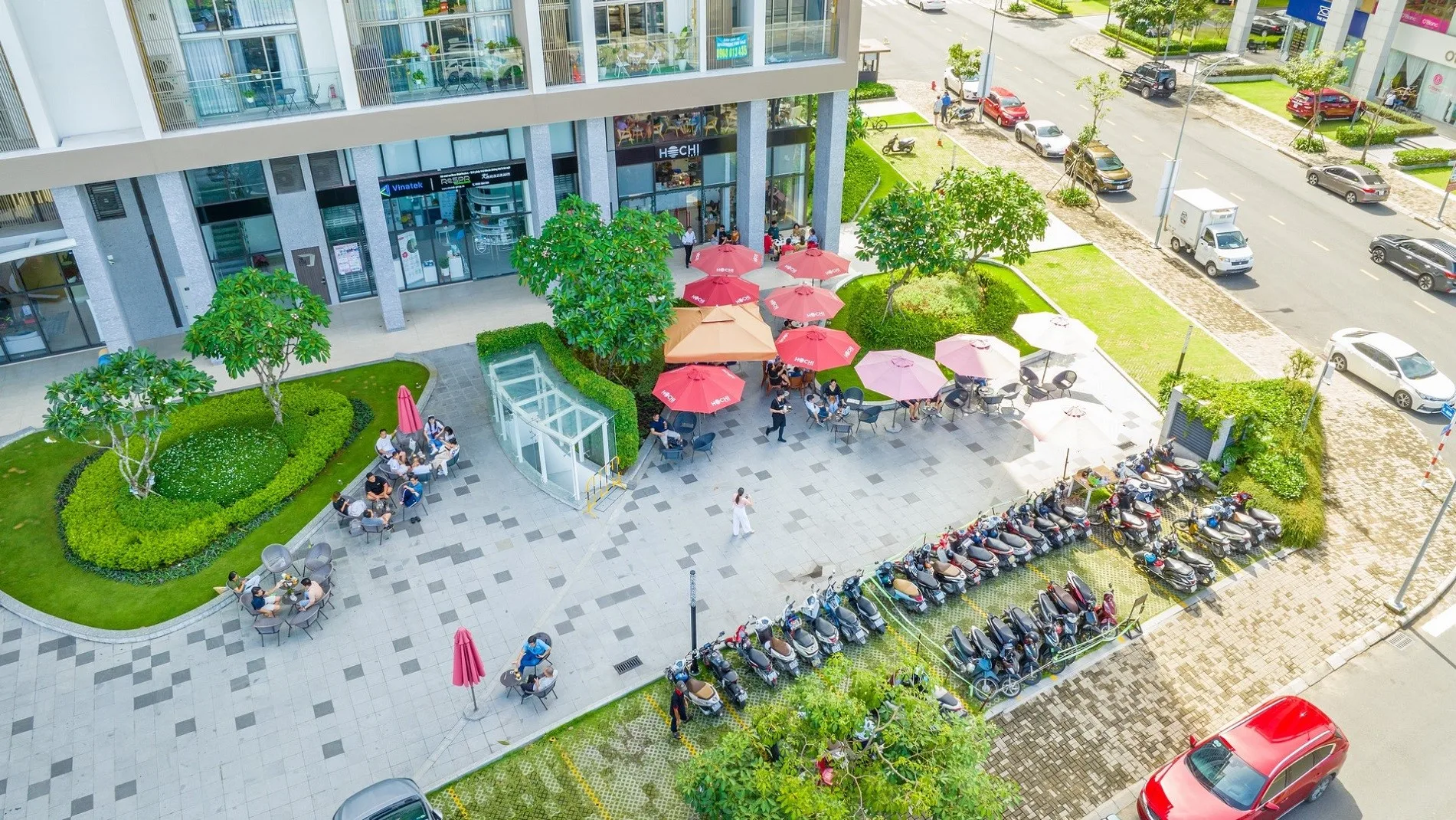 Có đủ chỗ đậu ôtô và xe máy chung cư Phú Mỹ Hưng Midtown Quận 7 không?