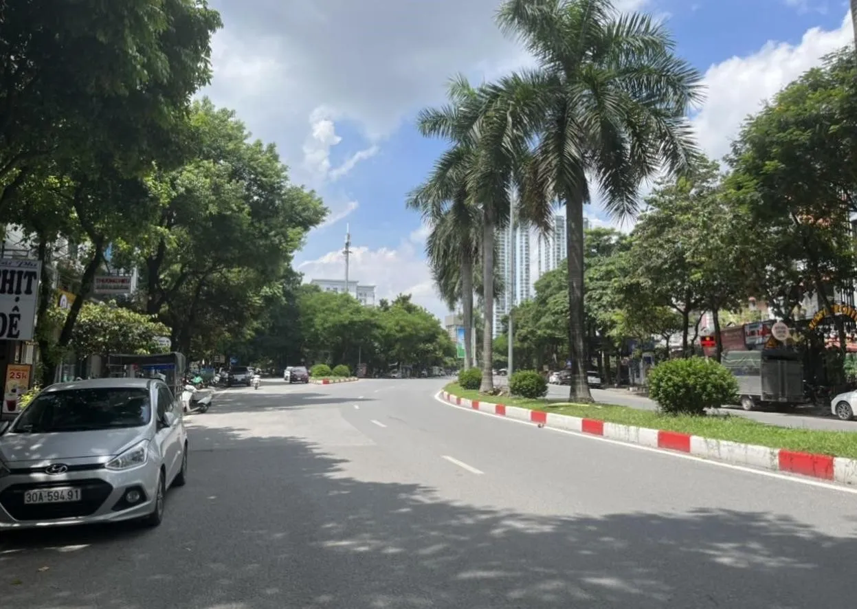 Giá bán nhà riêng, nguyên căn đường Nguyễn Khuyến, quận Hà Đông hiện tại là bao nhiêu?