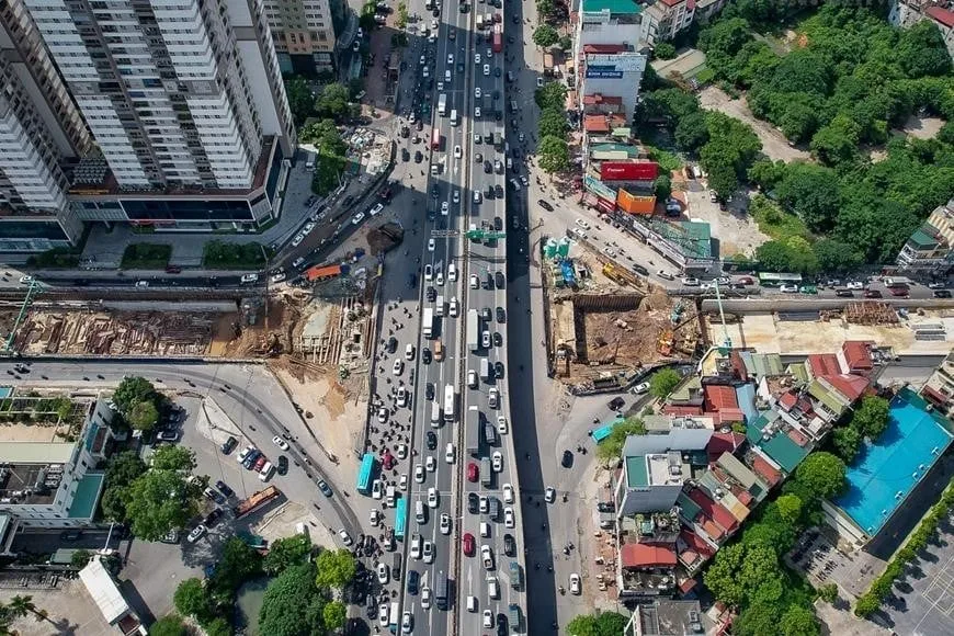 Địa điểm tiến hành thủ tục nhập khẩu với hộ gia đình mua nhà đất tại đường Lê Văn Lương, quận Thanh Xuân