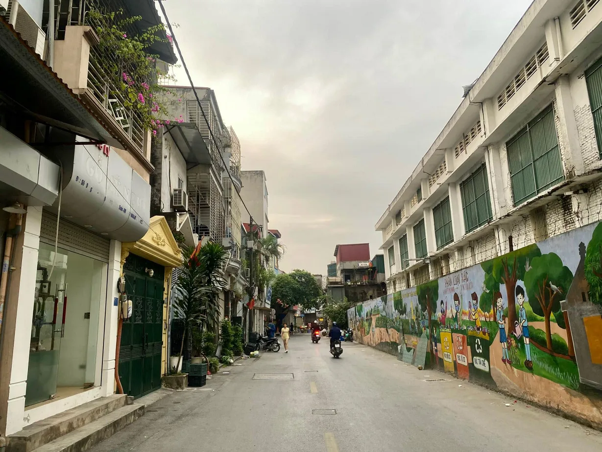 Cập nhật giá bán nhà ngõ ô tô tại phường Khương Đình, quận Thanh Xuân