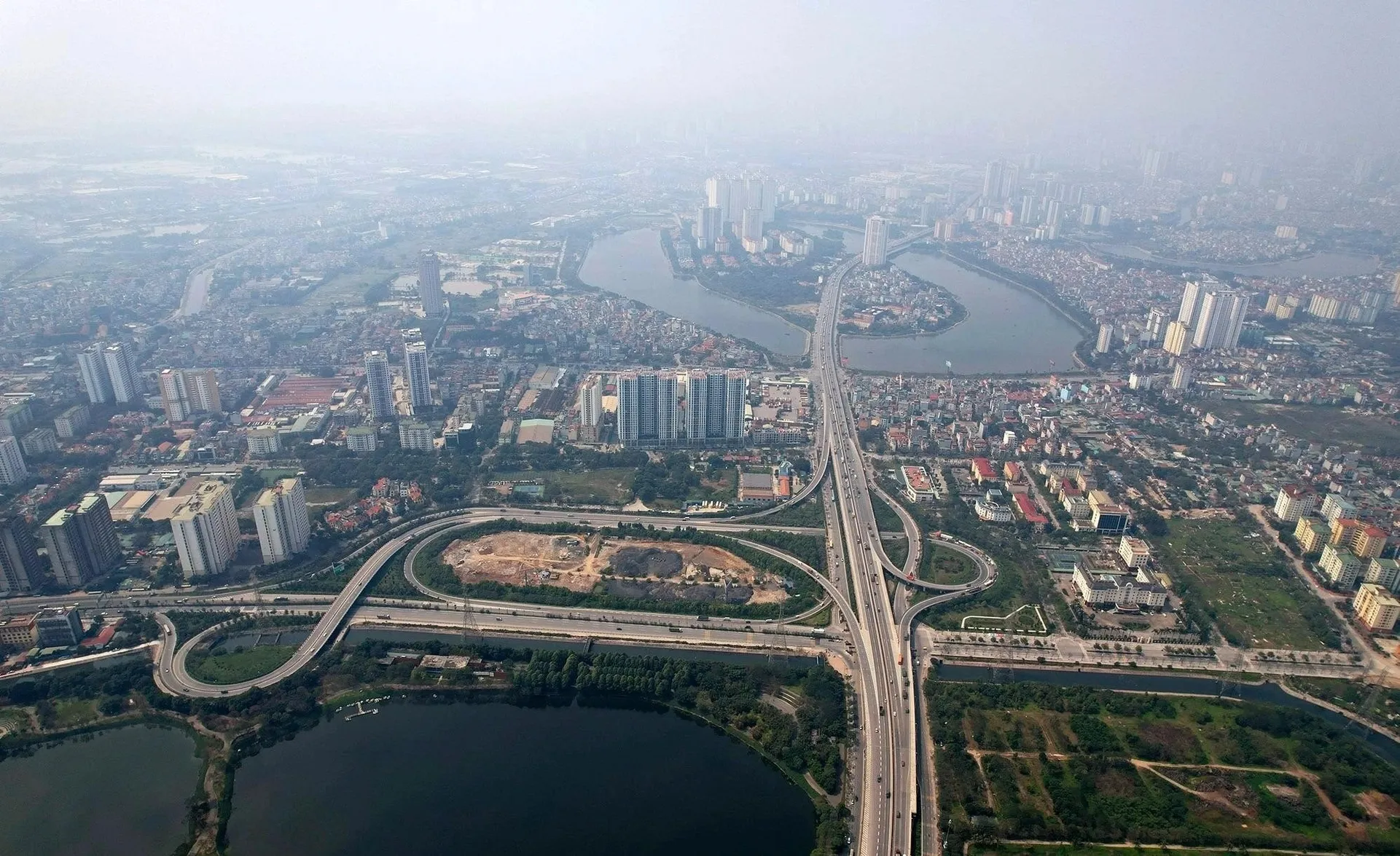 Nhà riêng gần công viên Yên Sở, quận Hoàng Mai có giá bán bao nhiêu?