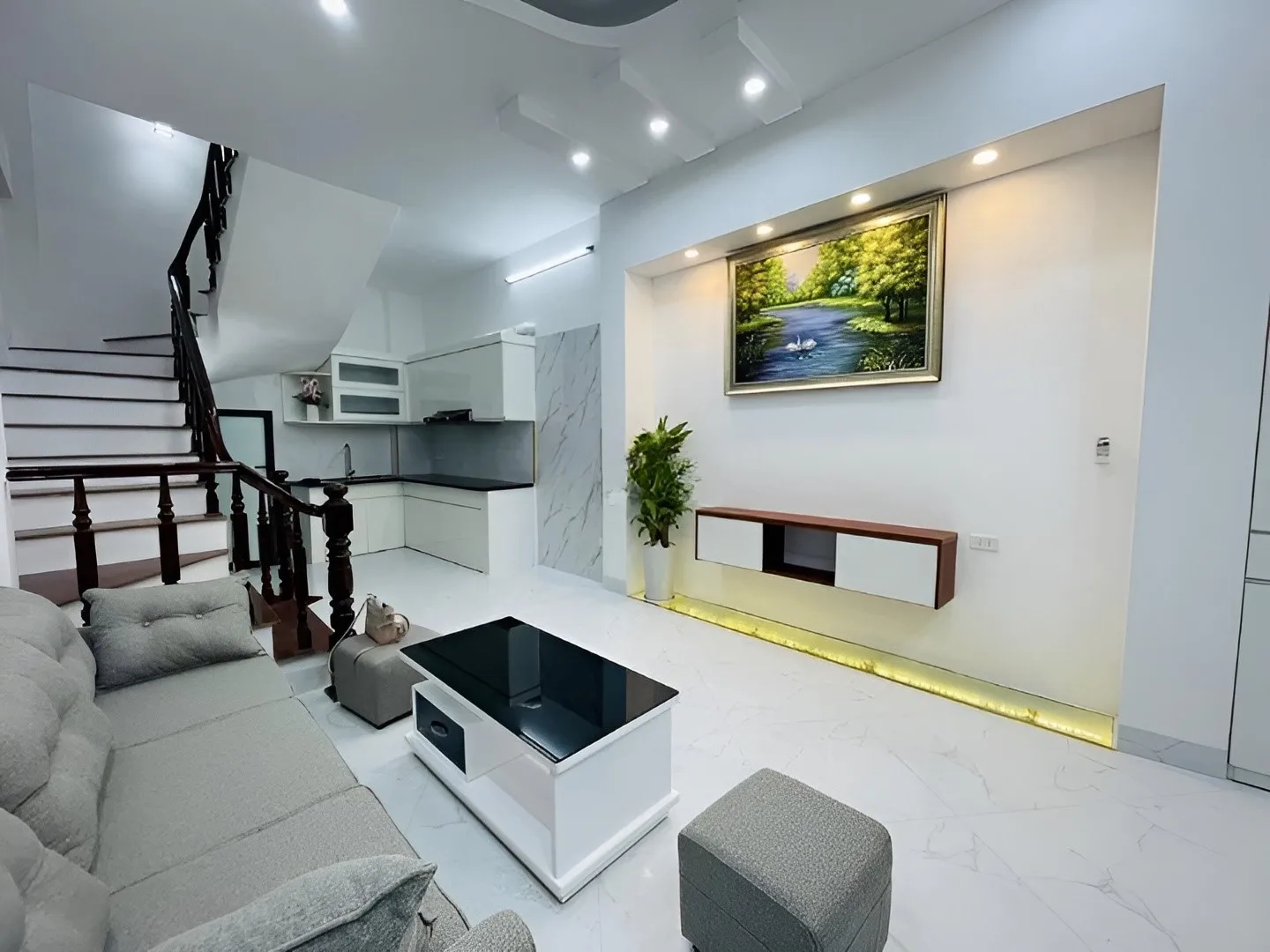 Cập nhật giá bán nhà nở hậu tại phường Cổ Nhuế 1, quận Bắc Từ Liêm