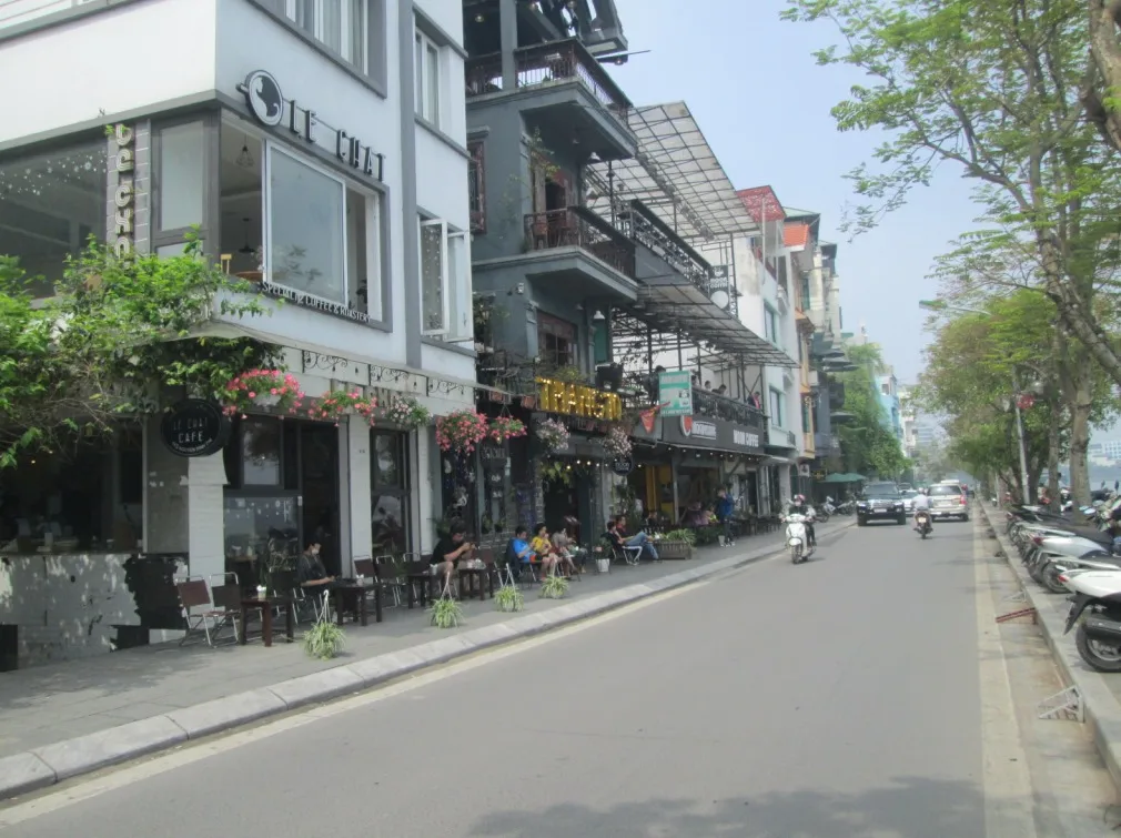 Giá bán nhà riêng, nguyên căn đường Tây Hồ, quận Tây Hồ hiện tại là bao nhiêu?