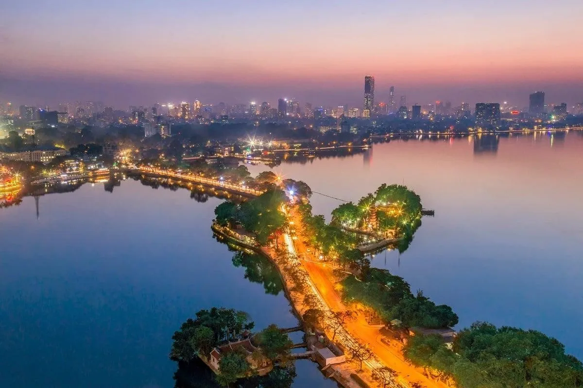 Giá bán nhà riêng, nguyên căn phố Nhật Chiêu, quận Tây Hồ hiện tại là bao nhiêu?