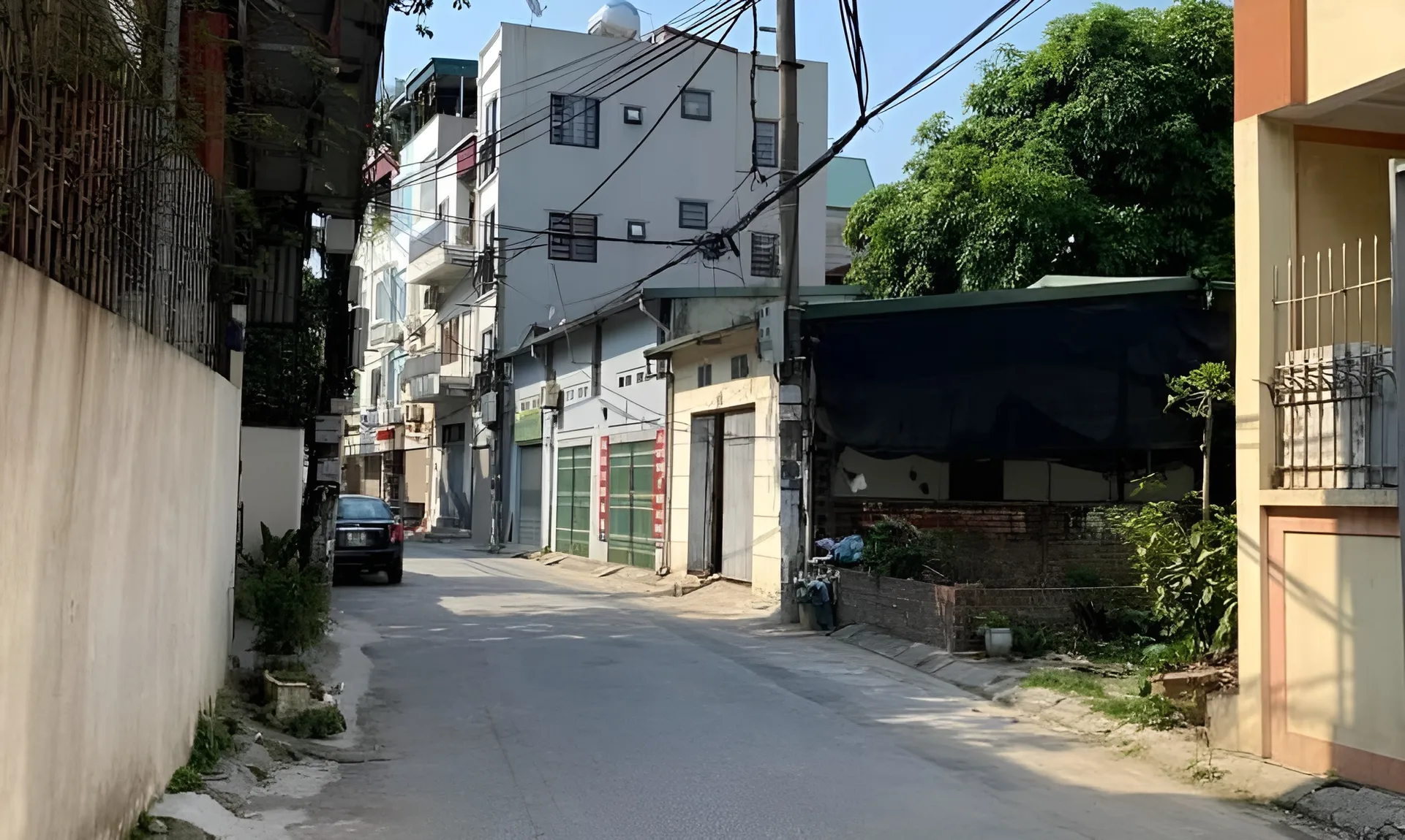 Cập nhật giá bán nhà nở hậu tại phường Thạch Bàn, quận Long Biên