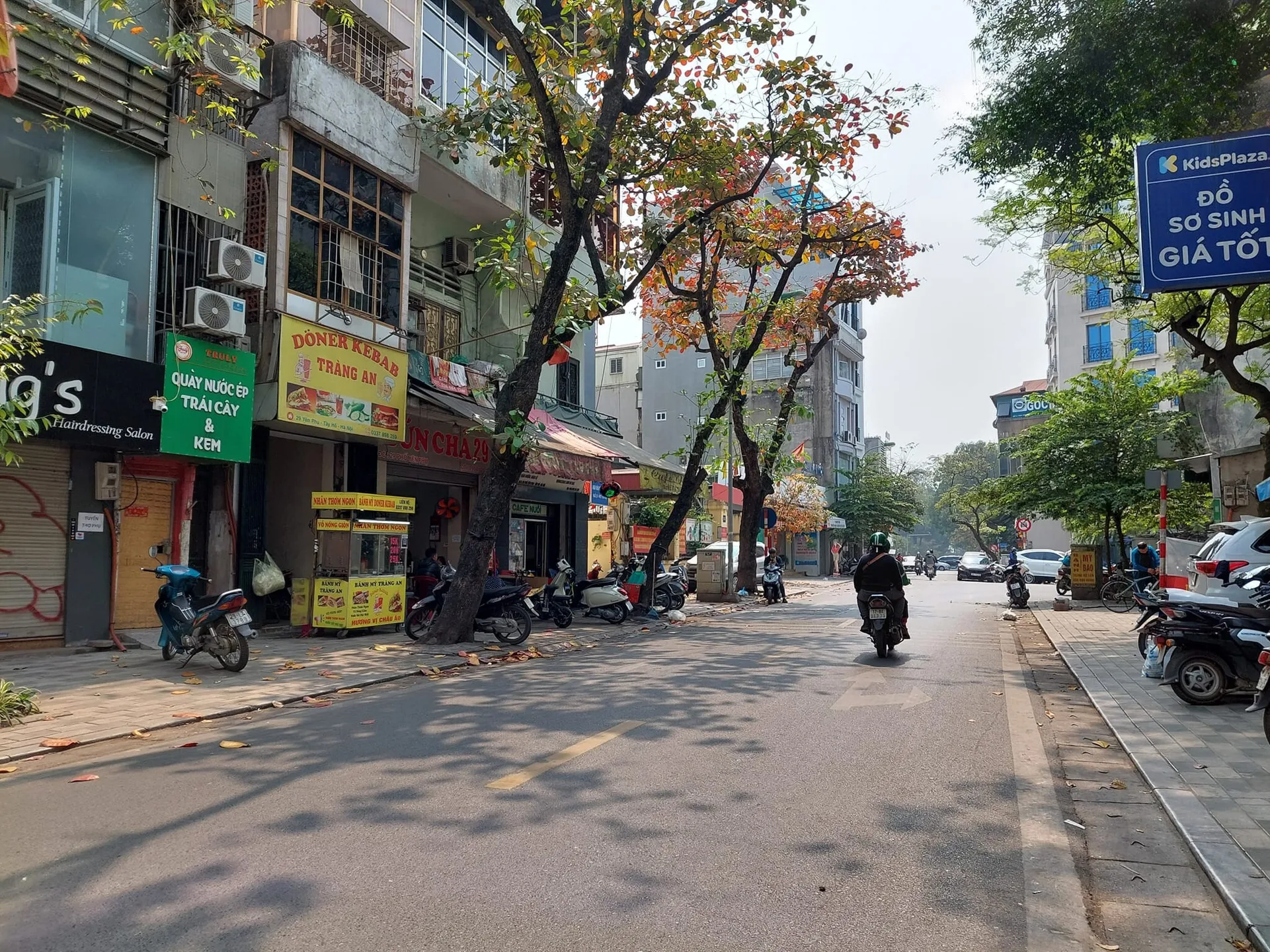 Giá bán nhà riêng, nguyên căn đường Yên Phụ, quận Tây Hồ hiện tại là bao nhiêu?