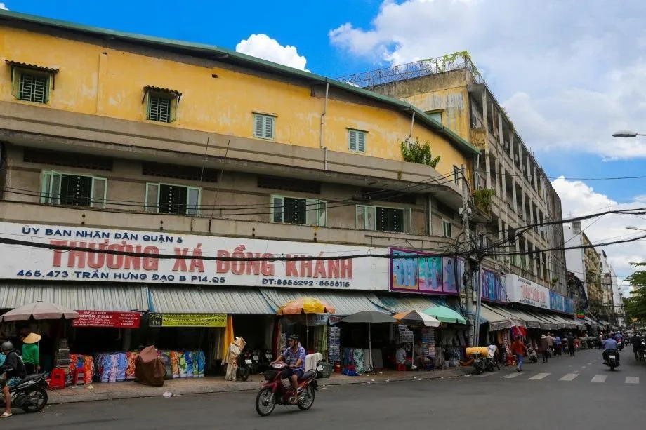 Nhà riêng gần chợ Soái Kình Lâm, quận 5 có giá bán bao nhiêu?