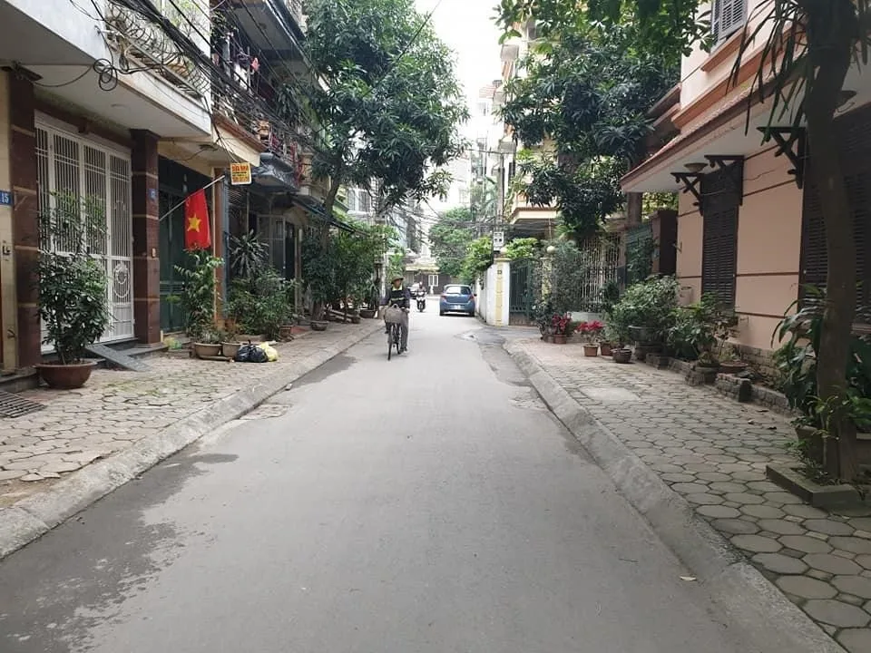 Cập nhật giá bán nhà nở hậu tại phường Bưởi, quận Tây Hồ