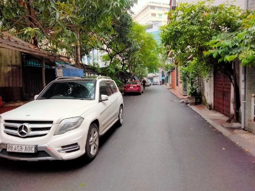 Cập nhật giá bán nhà ngõ ô tô tại phường Nghĩa Tân, quận Cầu Giấy
