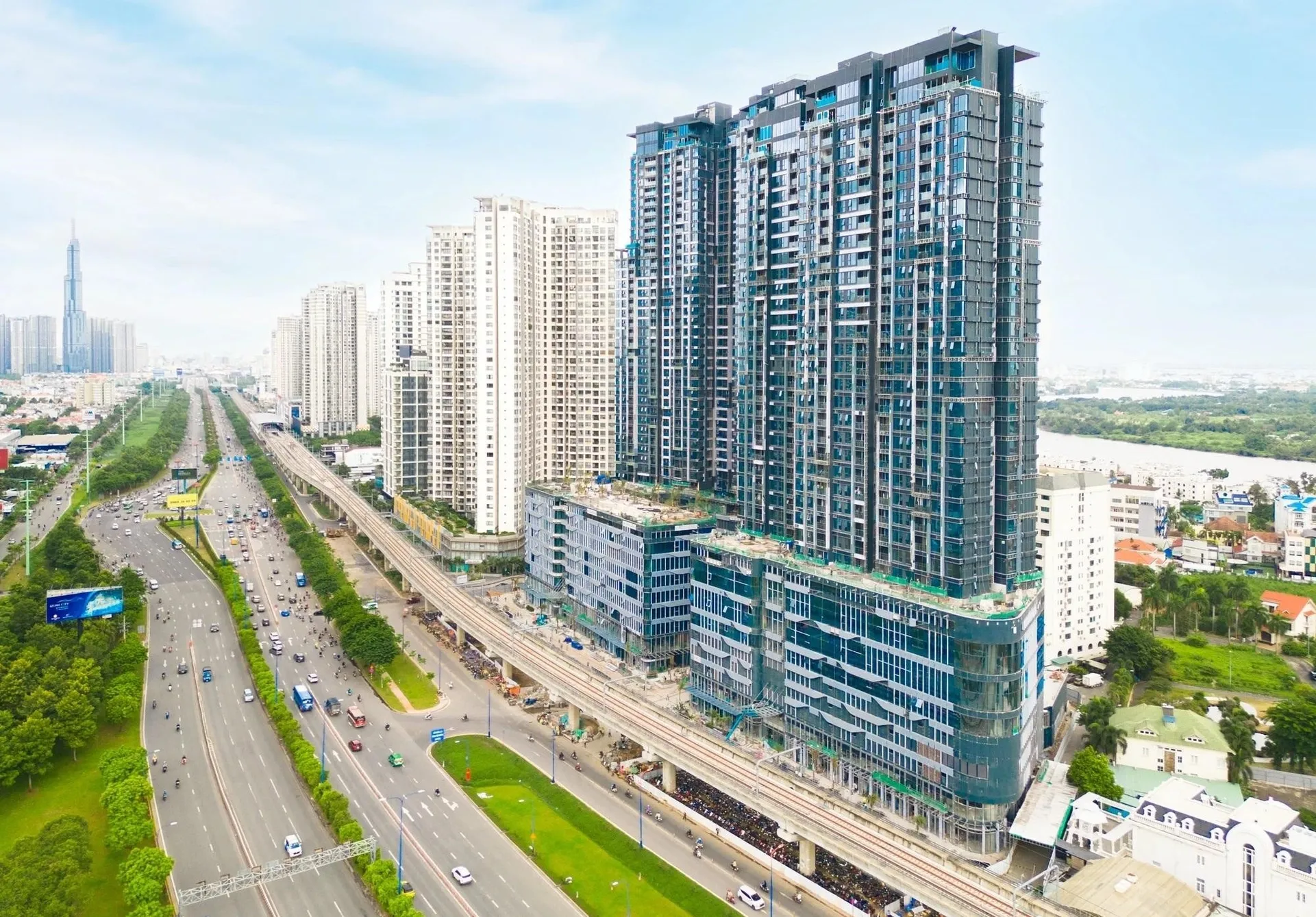 LUMIÈRE EverGreen Smart City và bộ sưu tập LUMIÈRE của chủ đầu tư Masterise Homes