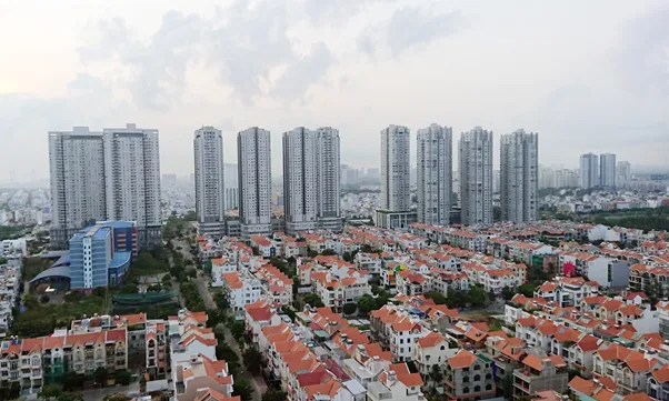 Nhà riêng gần chợ Tân Hòa Đông, quận 6 có giá bán bao nhiêu?