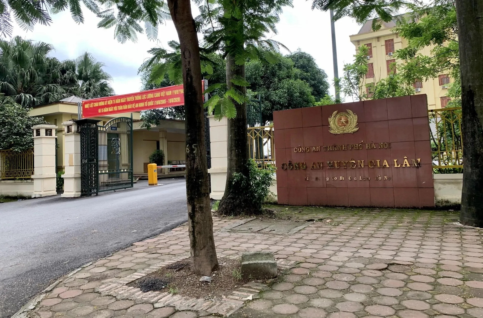 Địa điểm tiến hành thủ tục nhập khẩu với hộ gia đình mua nhà đất tại đường Giáp Hải, Gia Lâm