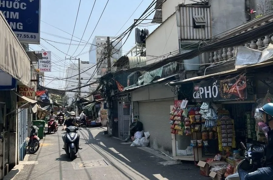 Giá bán nhà riêng đường Tân Thuận Tây, Quận 7, TP. HCM hiện tại là bao nhiêu?