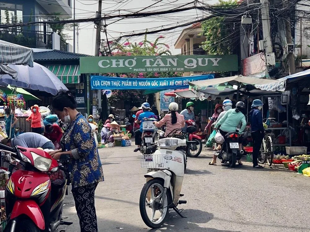 Nhà riêng gần chợ Tân Quy, quận 7 có giá bán bao nhiêu?