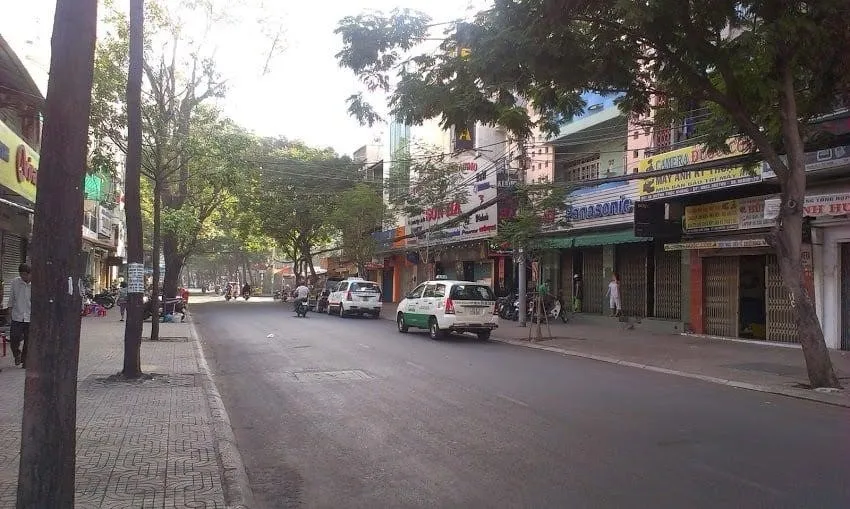 Nhà mặt phố đường Chu Mạnh Trinh, quận 1 hiện có giá bao nhiêu?