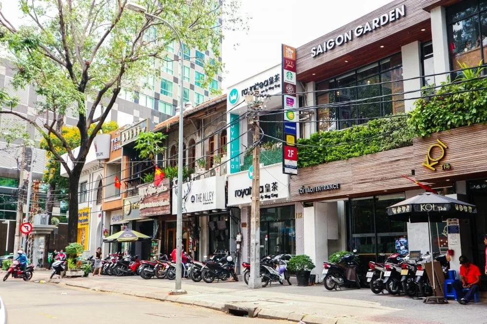 Nhà mặt phố đường Đặng Dung, quận 1 hiện có giá bao nhiêu?