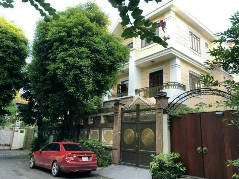 Nhà mặt phố đường Nguyễn Thành Ý, quận 1 hiện có giá bao nhiêu?