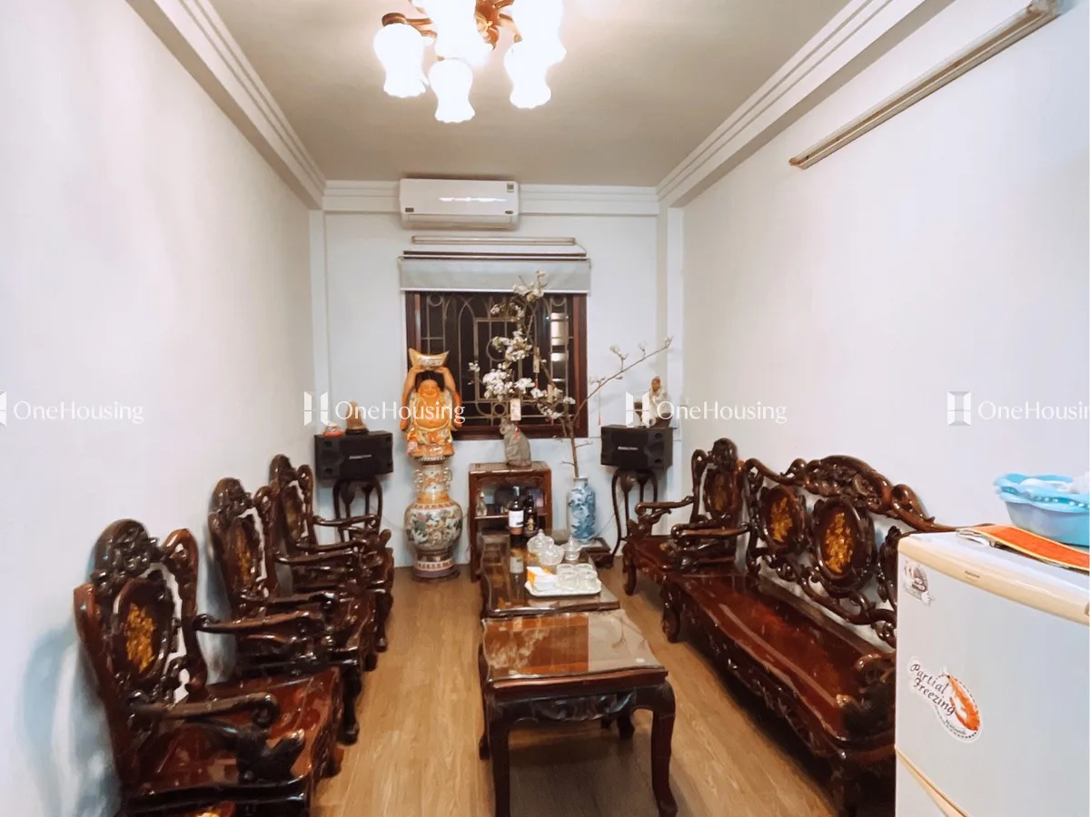 Nhà nguyên căn hướng Đông Nam quận Hoàn Kiếm đang bán bao nhiêu?