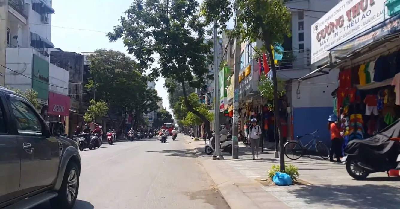 Nhà mặt phố đường đường Bàn Cờ, Quận 3 hiện có giá bao nhiêu?