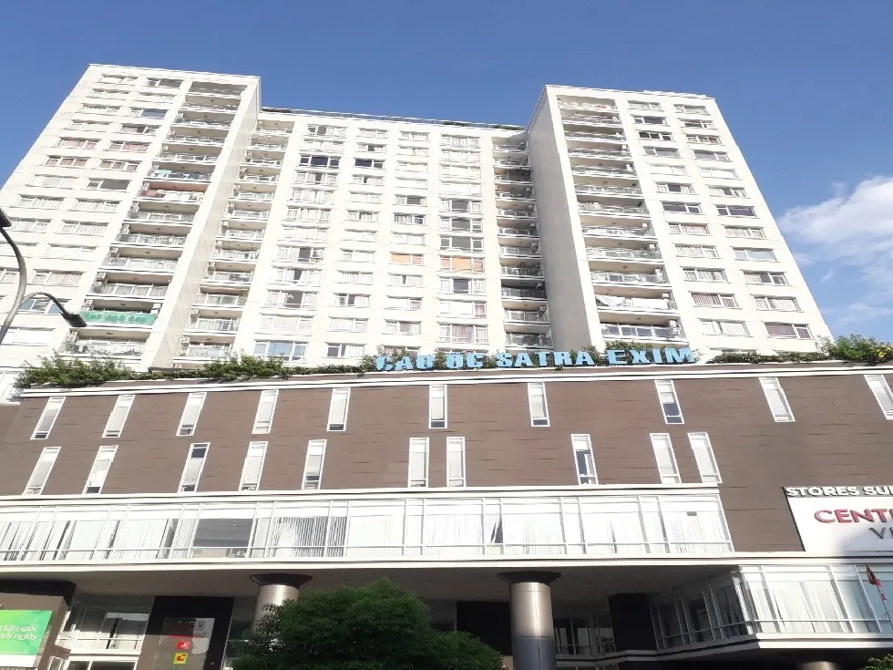 Có đủ chỗ đậu ôtô và xe máy chung cư Satra Eximland Plaza Quận Phú Nhuận không? 