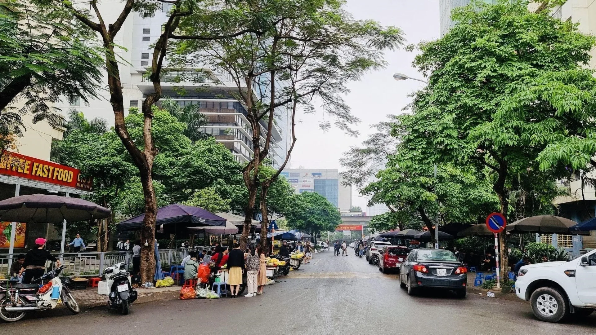 Giá bán nhà riêng, nguyên căn đường Giao Quang, quận Nam Từ Liêm hiện tại là bao nhiêu?