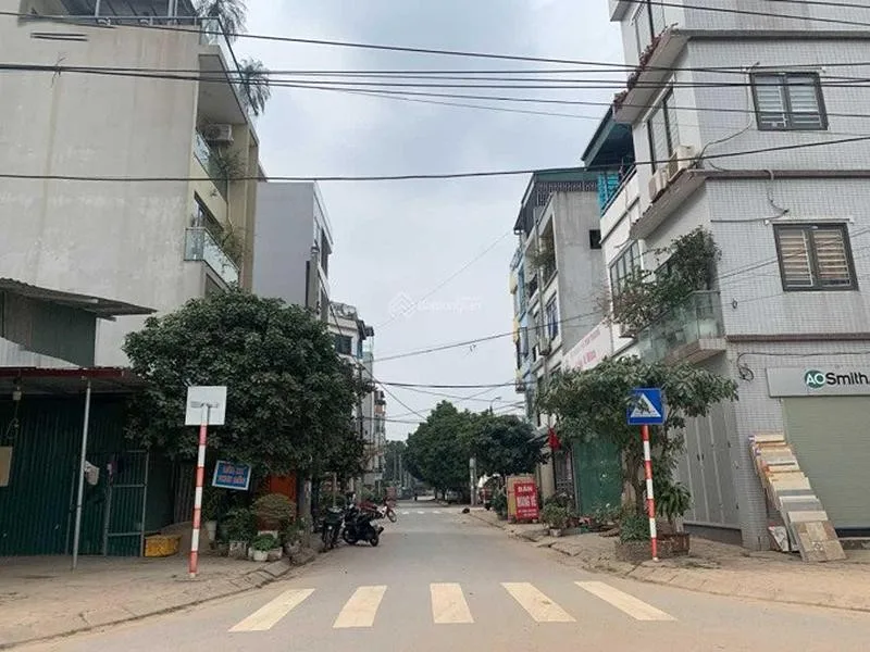 Địa điểm làm thủ tục nhập khẩu đối với hộ gia đình mua nhà đất tại đường Đông Thắng, quận Bắc Từ Liêm
