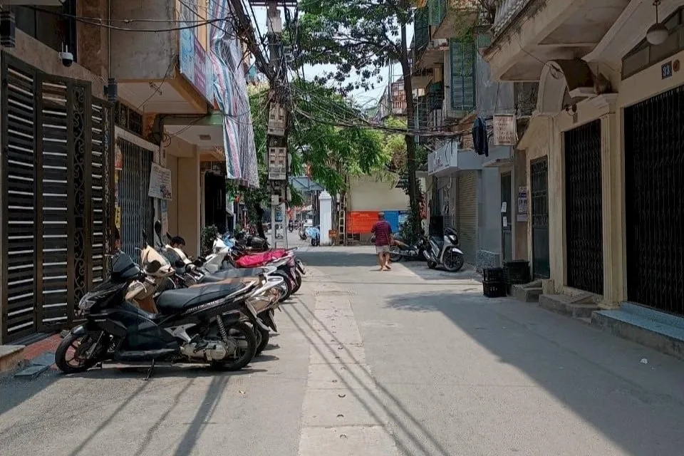 Cập nhật giá bán nhà riêng 4PN tại phường Đồng Nhân, quận Hai Bà Trưng