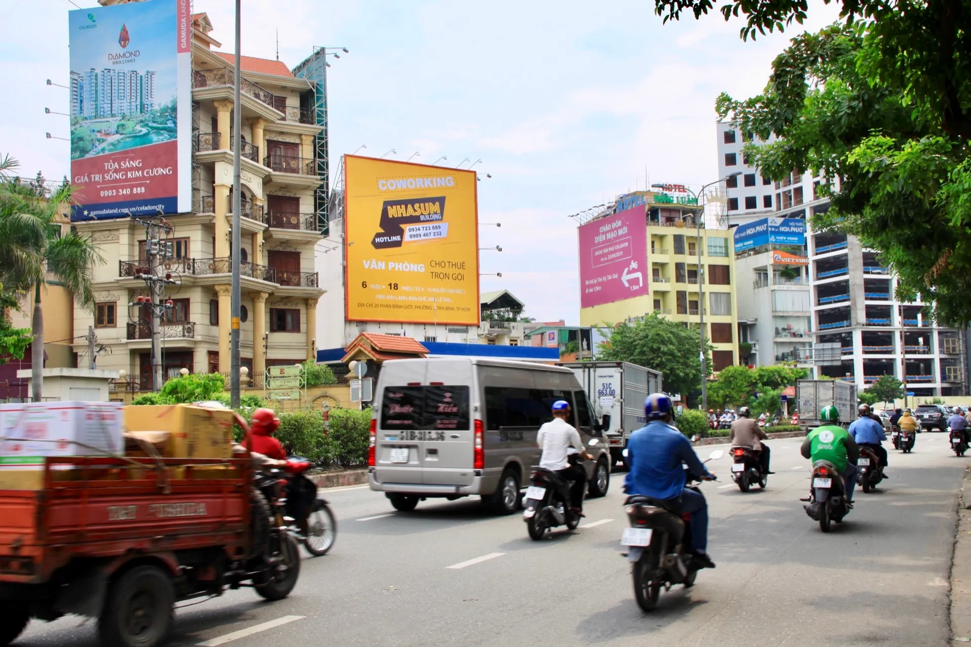 Nhà riêng gần bệnh viện đa khoa Mỹ Đức, quận Tân Bình có giá bán bao nhiêu?