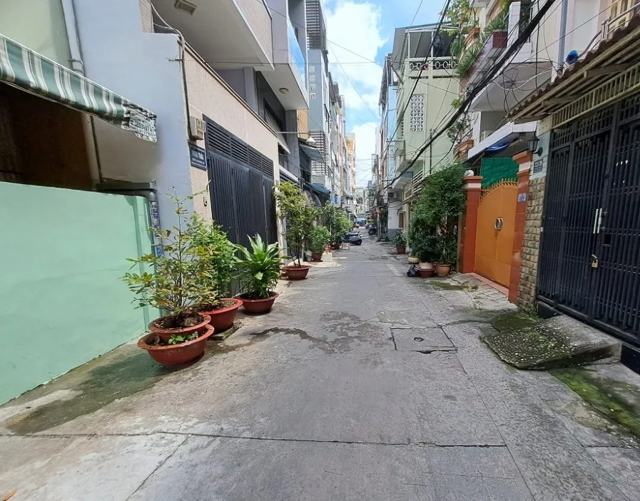 Cập nhật giá bán nhà hẻm xe hơi tại phường 10, quận 10