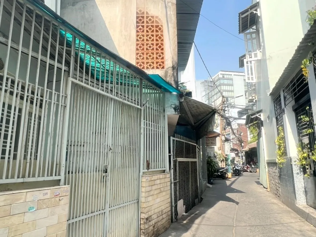 Cập nhật giá bán nhà nở hậu tại phường 15, quận 8