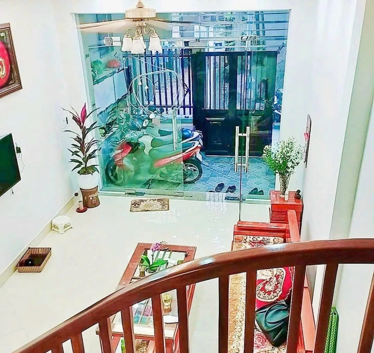 Cập nhật giá bán nhà riêng 4PN tại phường Xuân La, quận Tây Hồ