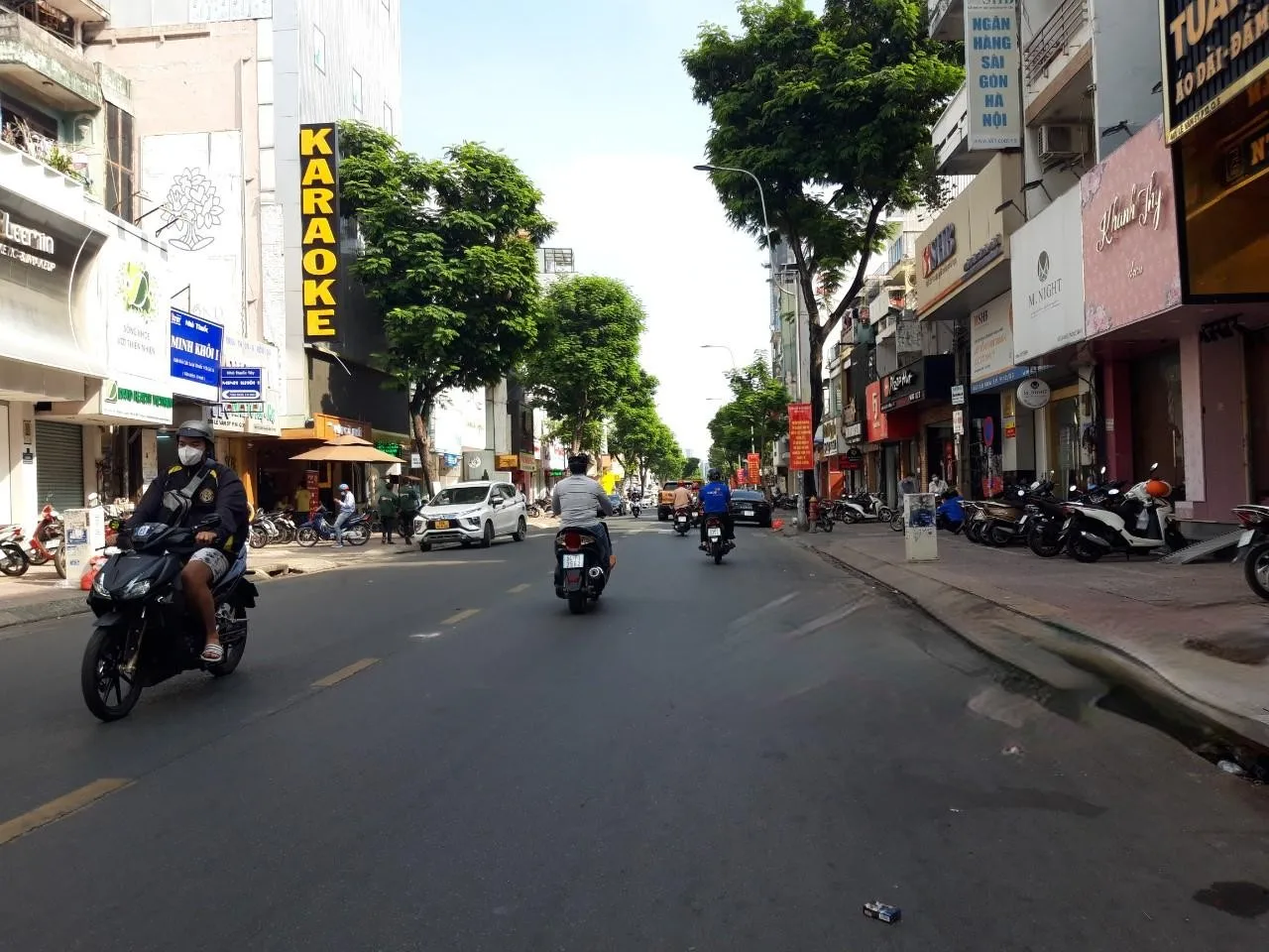 Nhà mặt phố đường Hai Bà Trưng, quận 1 hiện có giá bao nhiêu?