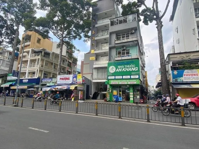 Cập nhật giá bán nhà nở hậu tại phường 1, quận 10