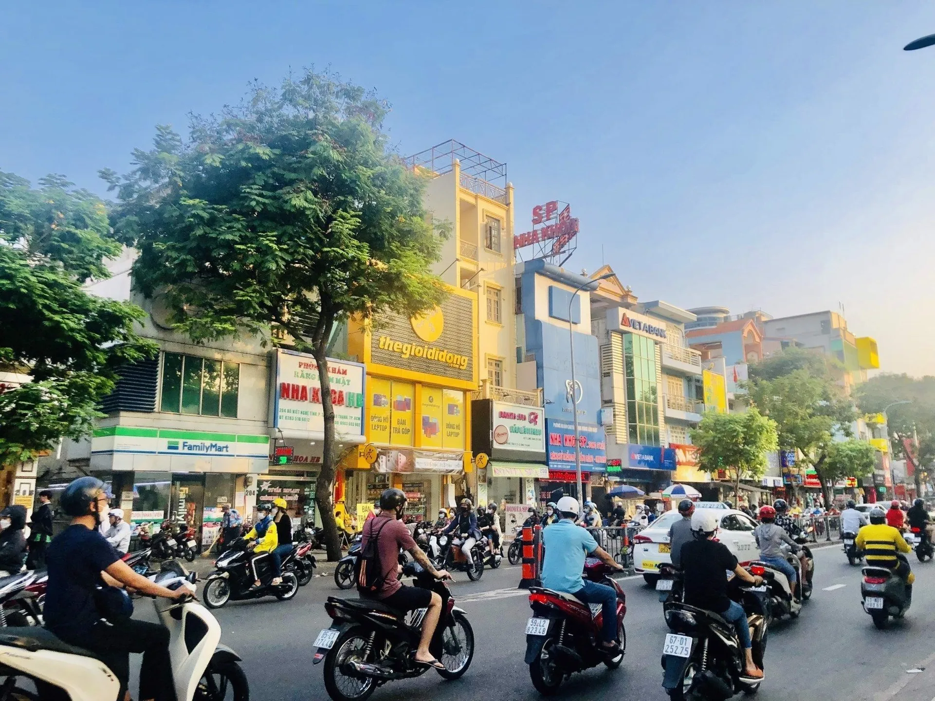 Giá bán nhà riêng, nguyên căn đường Hồ Biểu Chánh, quận Phú Nhuận hiện tại là bao nhiêu?