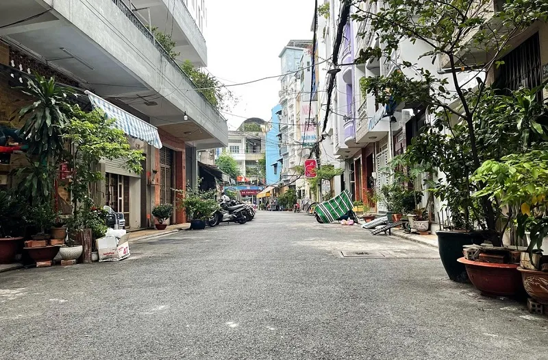 Giá bán nhà riêng, nguyên căn đường Hoàng Hoa Thám, quận Phú Nhuận hiện tại là bao nhiêu?
