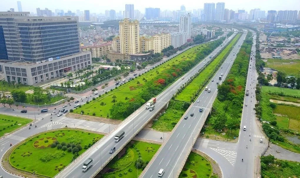 Nhà riêng ô tô vào được quận Nam Từ Liêm đang có giá bán bao nhiêu?