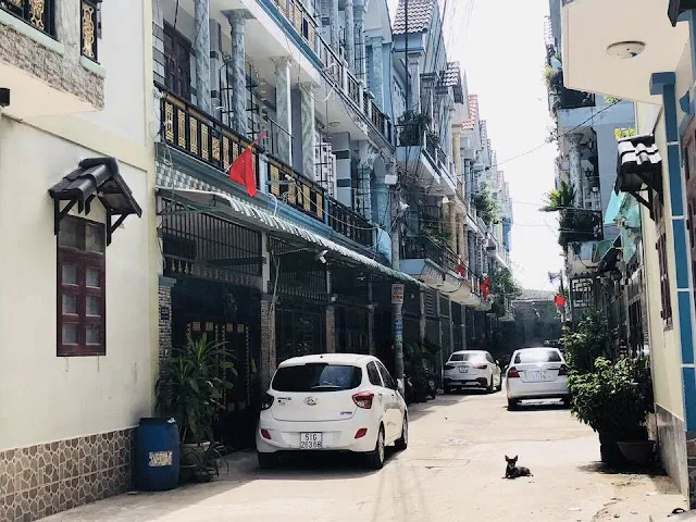 Cập nhật giá bán nhà hẻm xe hơi tại phường An Phú Đông, quận 12