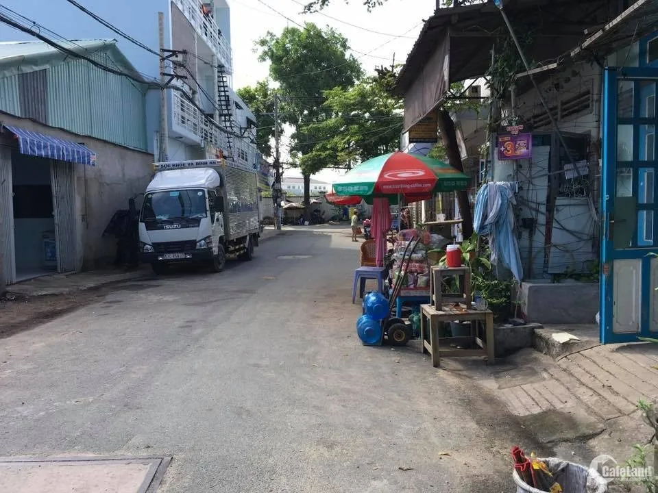 Cập nhật giá bán nhà hẻm xe hơi tại phường Trung Mỹ Tây, quận 12