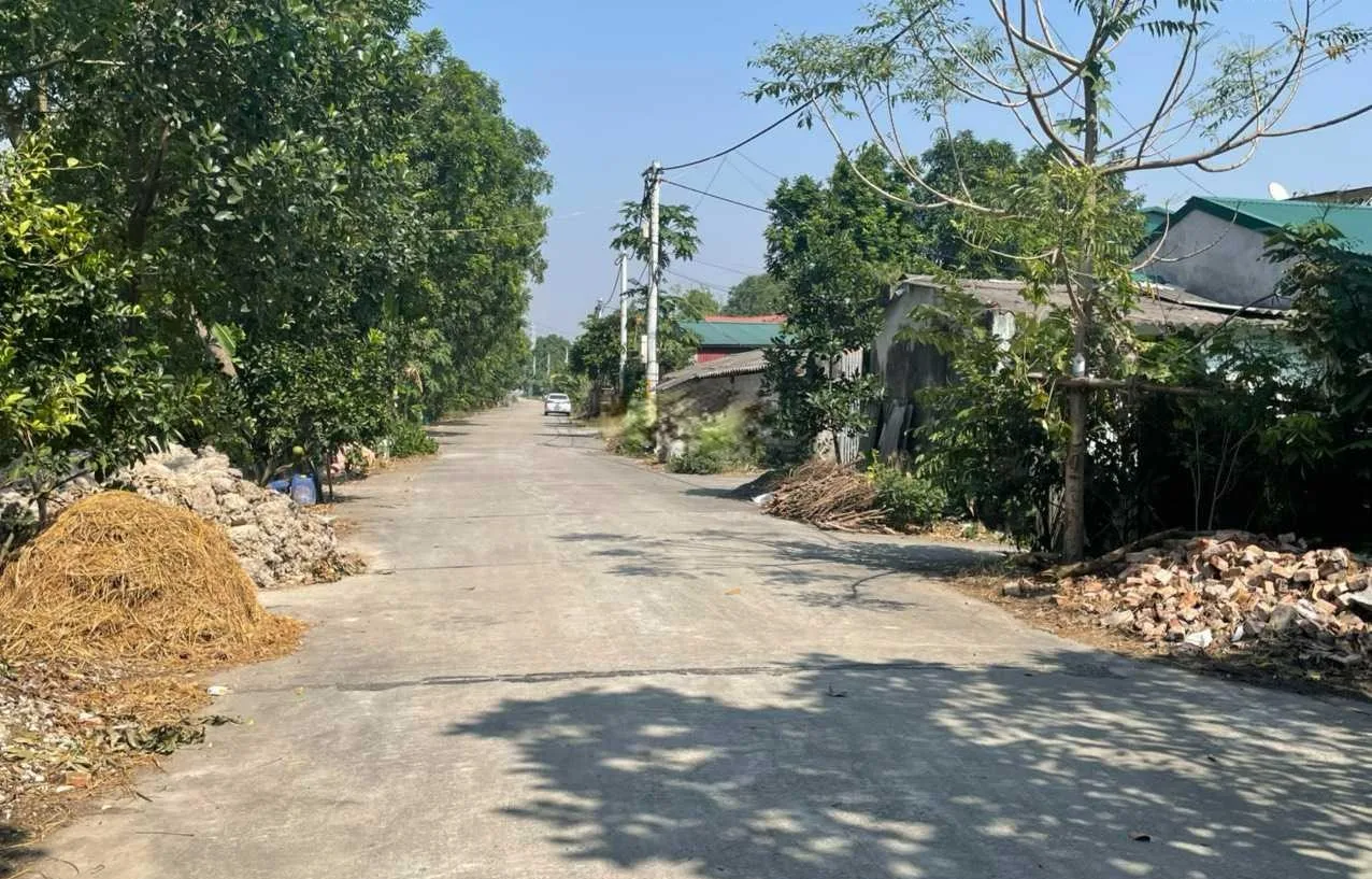 Giá bán nhà đất tại xã Hòa Lâm, huyện Ứng Hòa hiện là bao nhiêu?