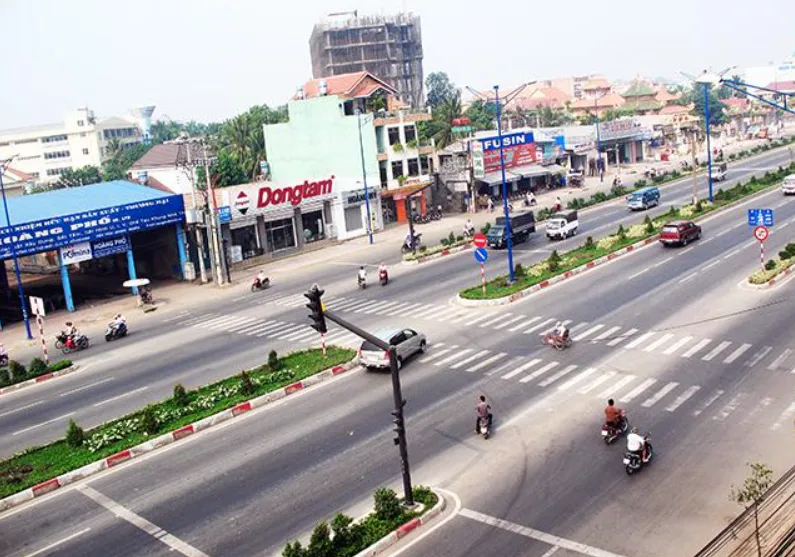 Giá bán nhà riêng, nguyên căn đường Trường Chinh, Quận Tân Phú hiện tại là bao nhiêu?