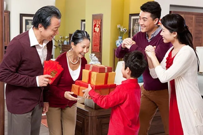 Tuổi nào hợp xông nhà năm 2024 cho gia chủ tuổi Đinh Mão 1987?
