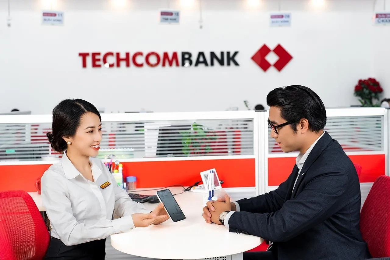 Lãi suất ngân hàng đang như thế nào? Có nên vay tiền mua nhà cuối năm?