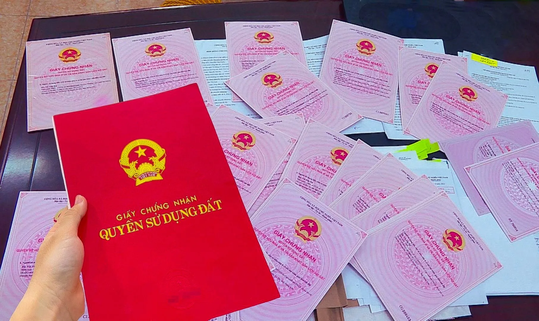 Thế chấp sổ đỏ để vay 150 triệu mỗi tháng phải trả bao nhiêu tiền?