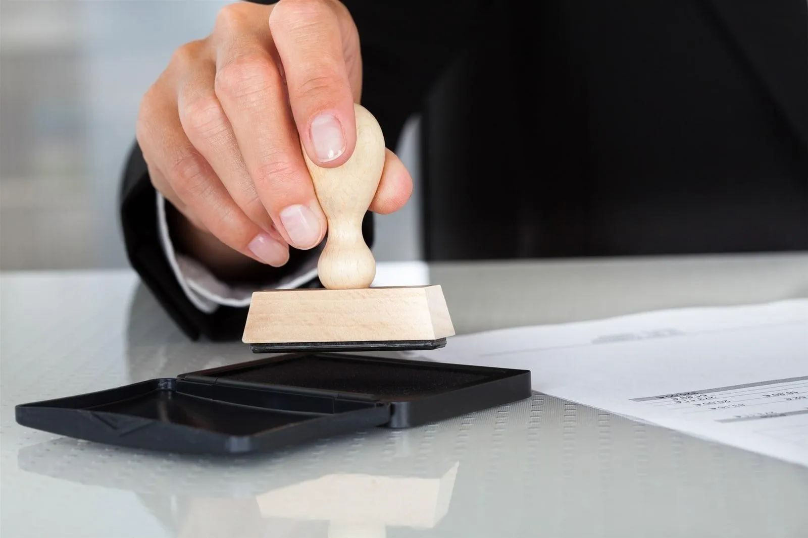 Muốn mua nhà phải trả những loại thuế, phí nào?