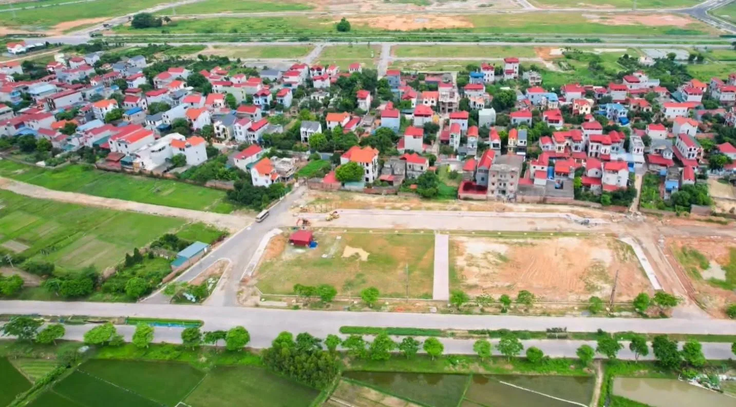 Gần 100 triệu/m2 cho giá đất trong ngõ ngoại thành Hà Nội, lý do vì sao?