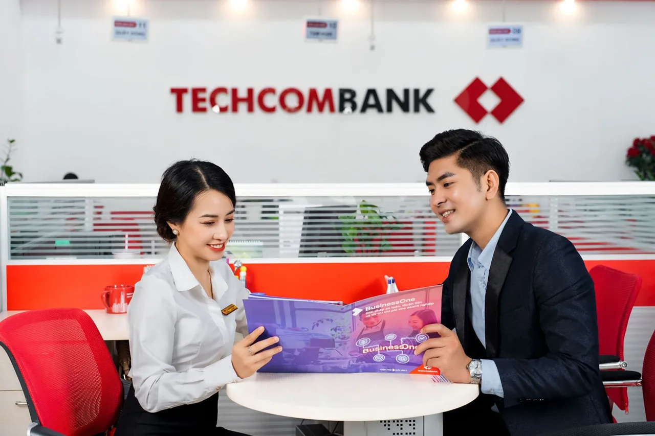 Vay ngân hàng Techcombank 1 tỷ mua nhà trong 20 năm, gốc lẫn lãi phải trả mỗi tháng là bao nhiêu?