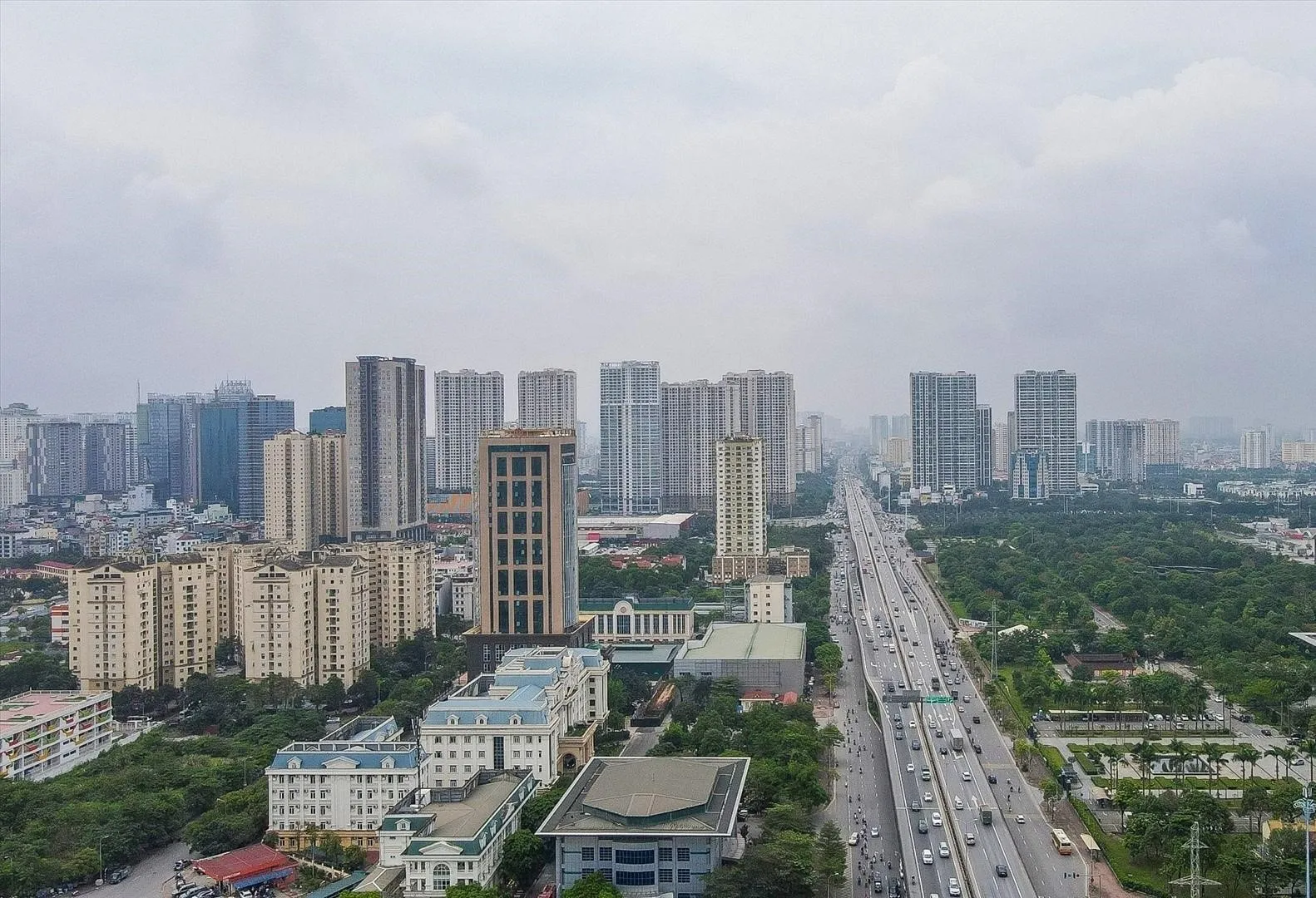 Chung cư "ngáo giá", người mua chung cư cũ lãi đậm