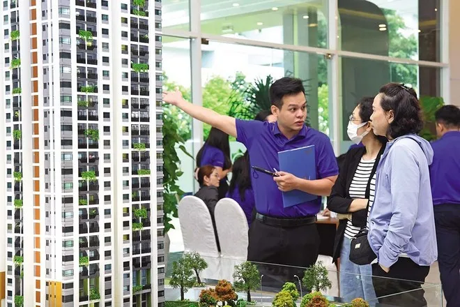 Doanh nghiệp địa ốc "khát" quỹ đất, nhà giá rẻ "hiếm như kim cương"?