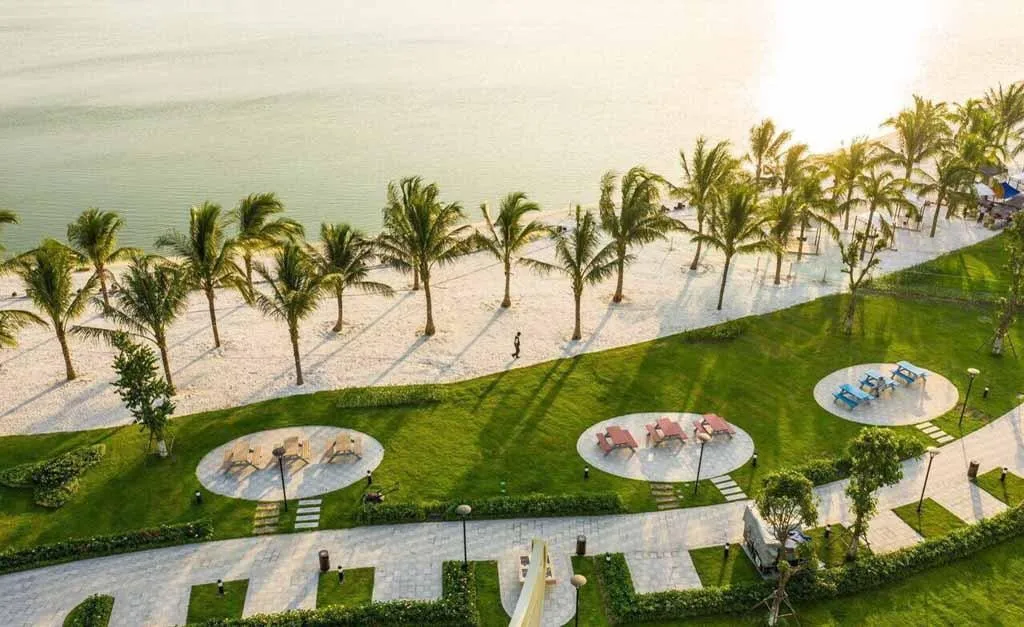 Bán shophouse hướng Đông Nam phân khu San Hô Vinhomes Ocean Park ở đâu giá hợp lý?